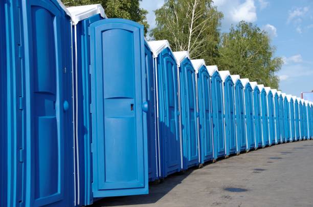Best Porta potty cleaning services  in Newburgh Heights, OH